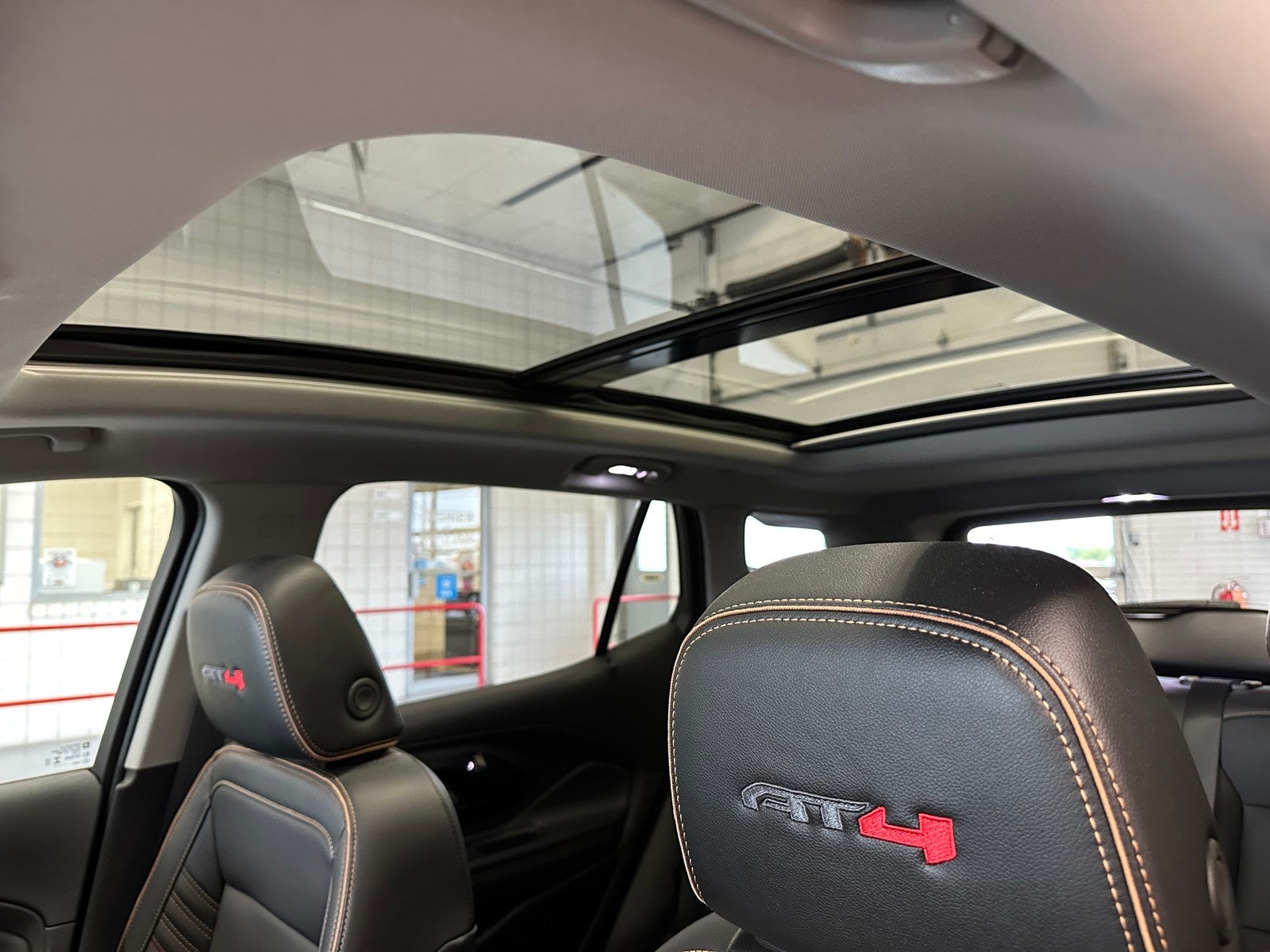 2024 GMC Terrain AT4