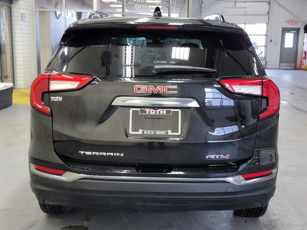 2024 GMC Terrain AT4