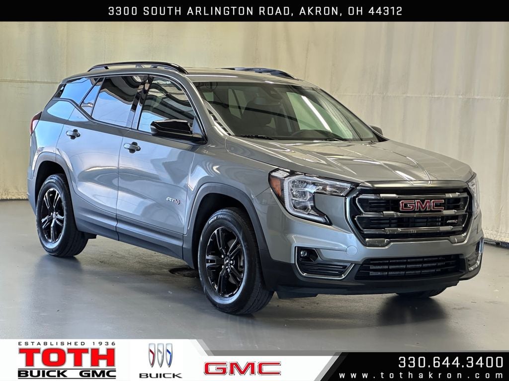 2023 GMC Terrain AT4