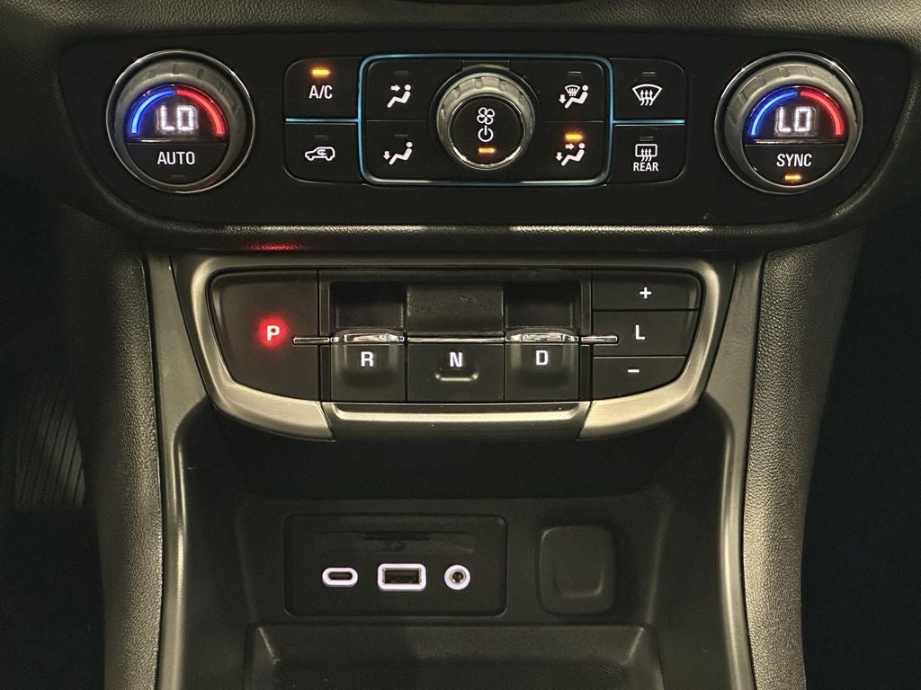 2023 GMC Terrain AT4