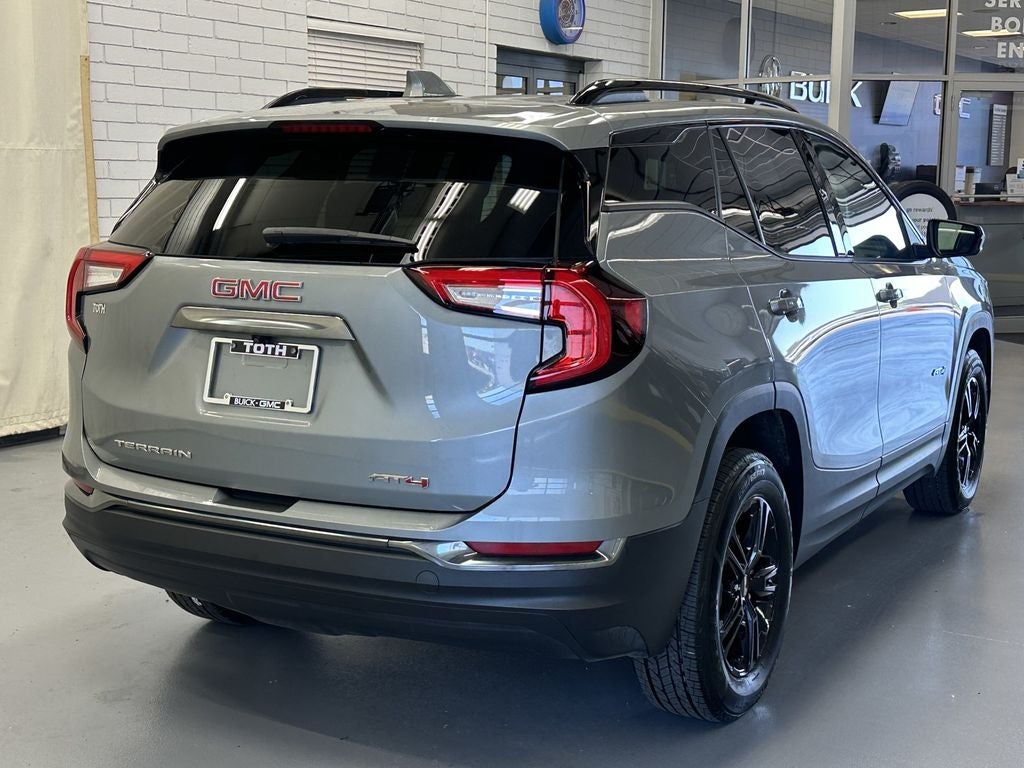 2023 GMC Terrain AT4