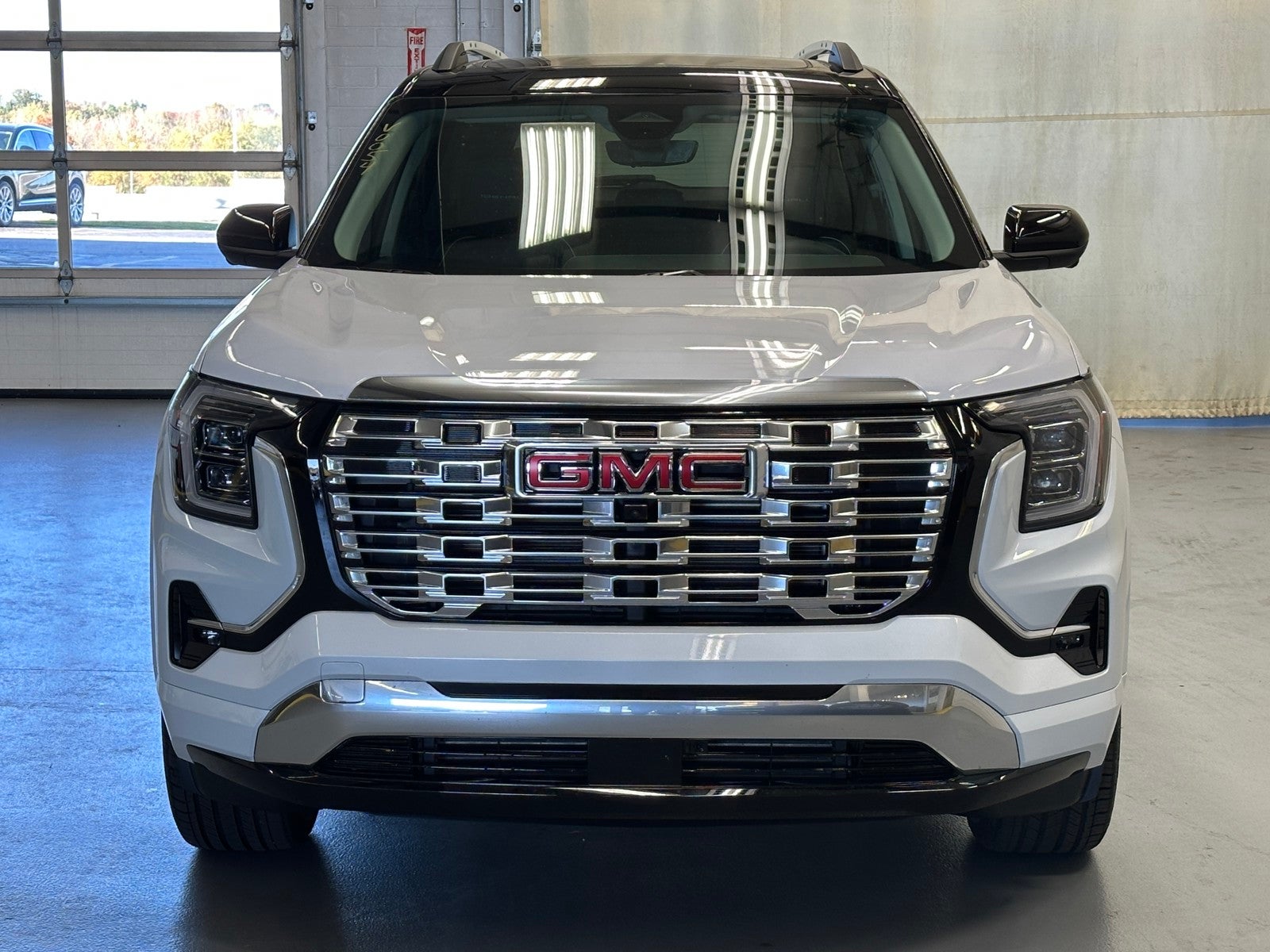 2027 GMC Terrain Denali - Photo 17