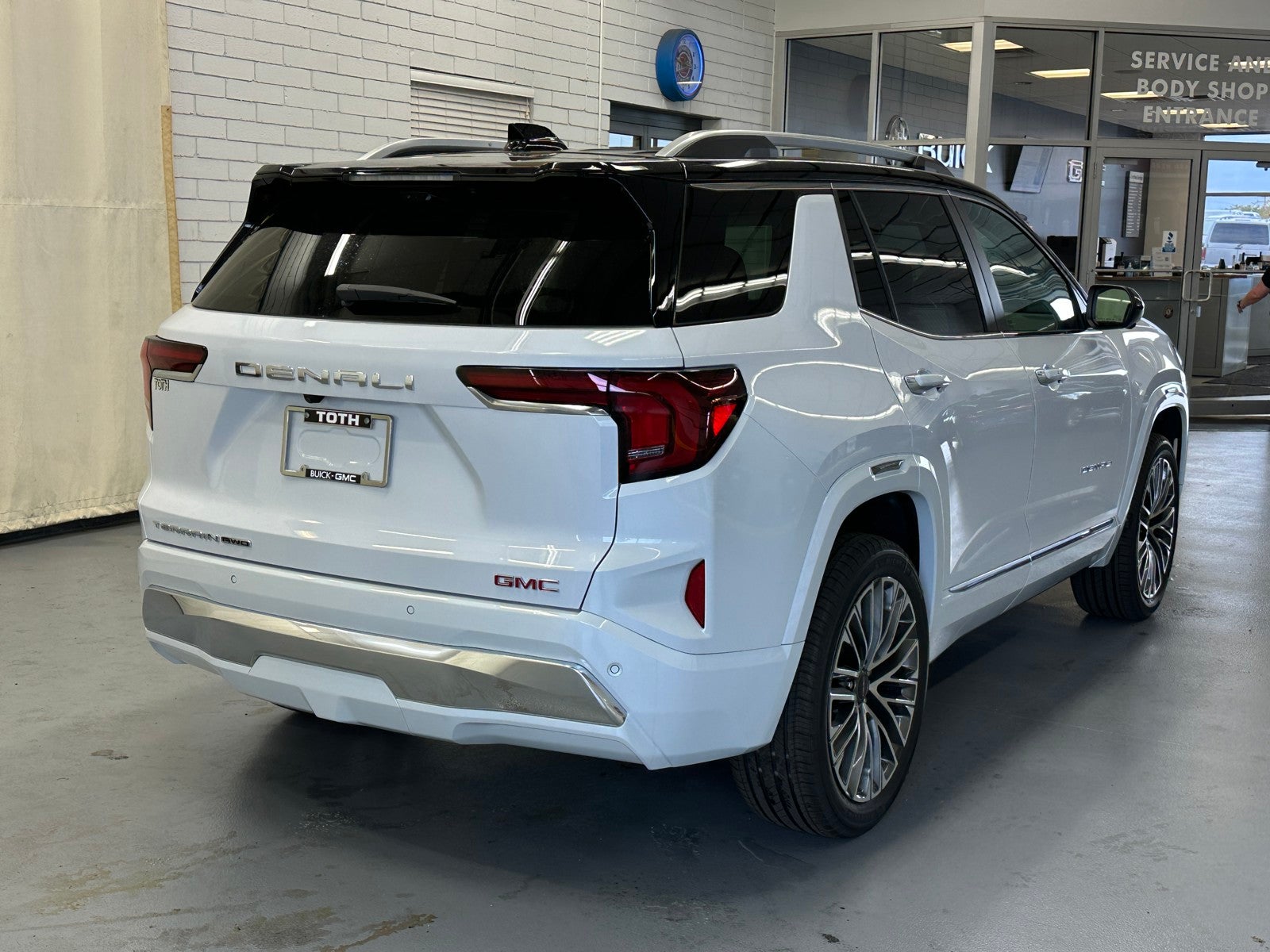 2027 GMC Terrain Denali