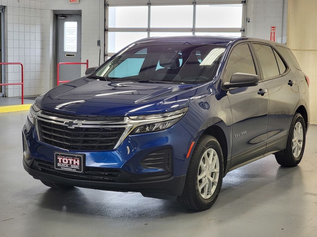 2022 Chevrolet Equinox LS