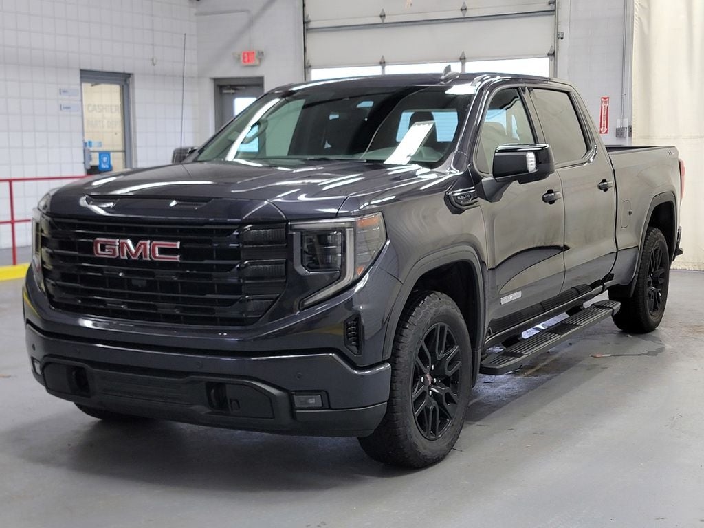 2025 GMC Sierra 1500 Elevation