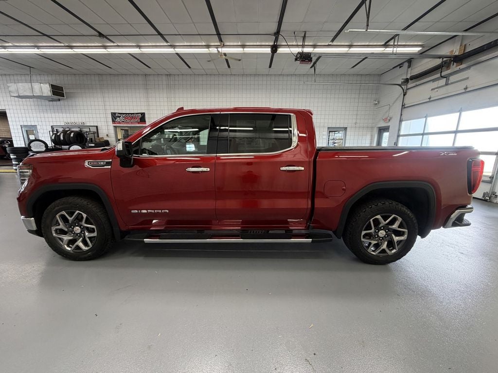 2024 GMC Sierra 1500 SLT