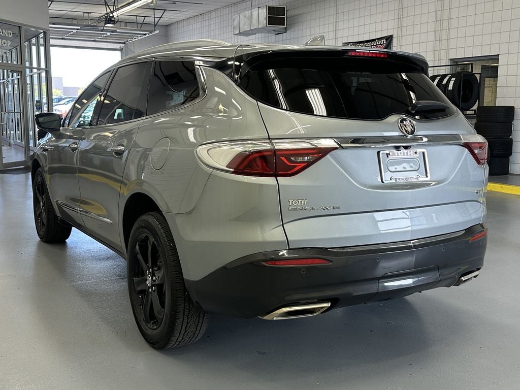 2024 Buick Enclave Essence