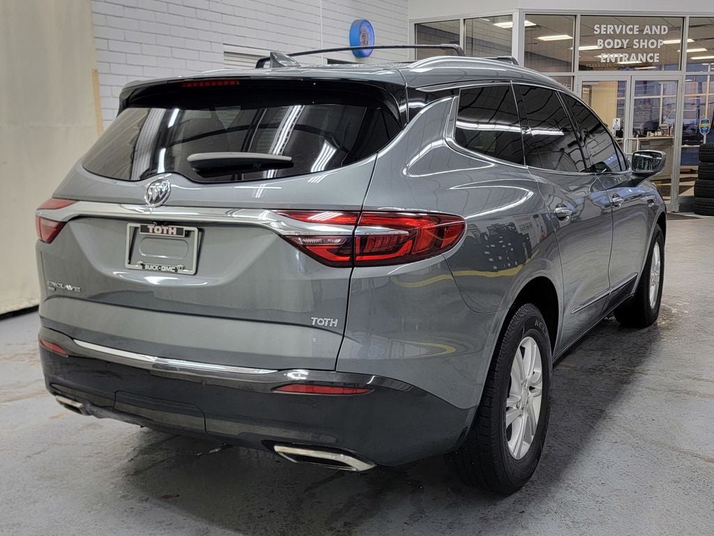 2020 Buick Enclave Essence