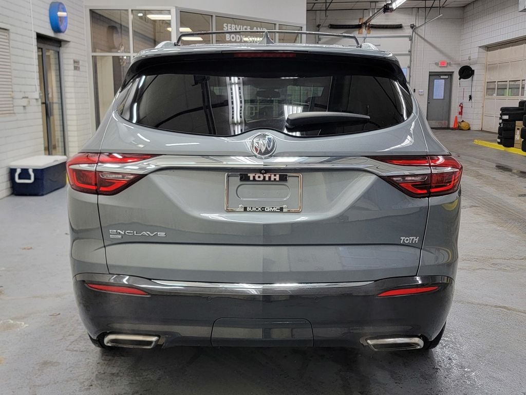 2020 Buick Enclave Essence