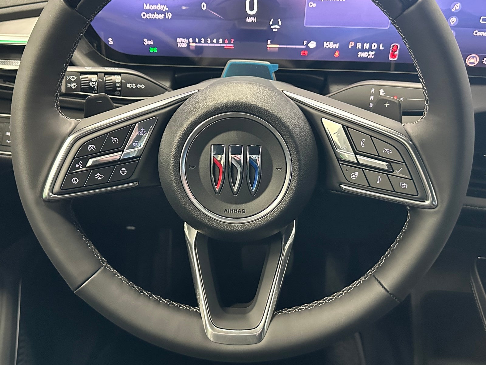 Photo 33