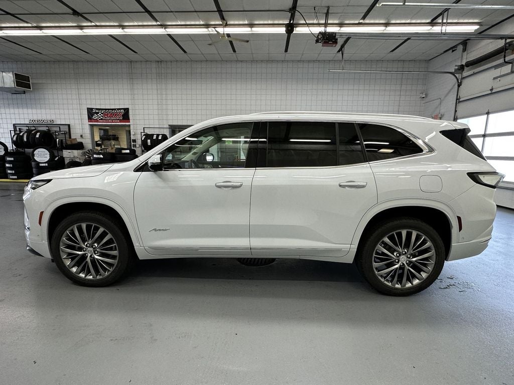 2026 Buick Enclave Avenir