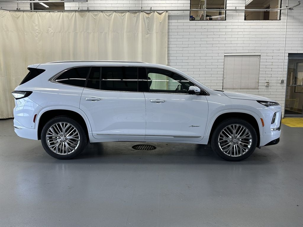 2027 Buick Enclave Avenir