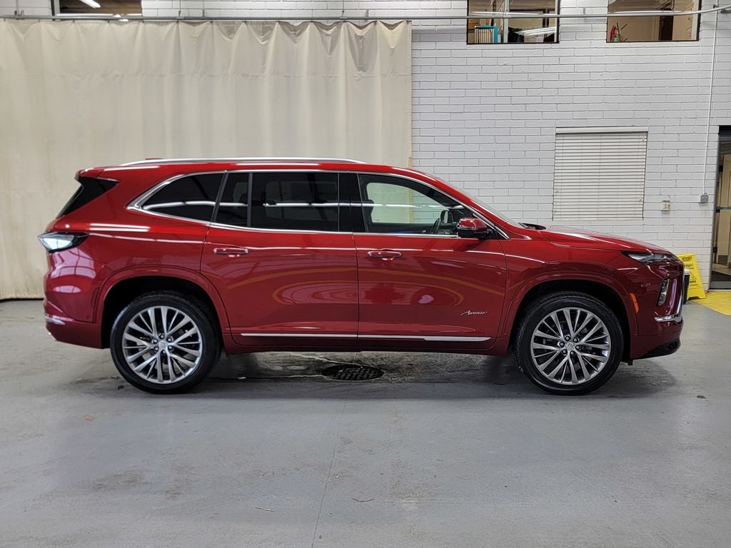 2025 Buick Enclave Avenir