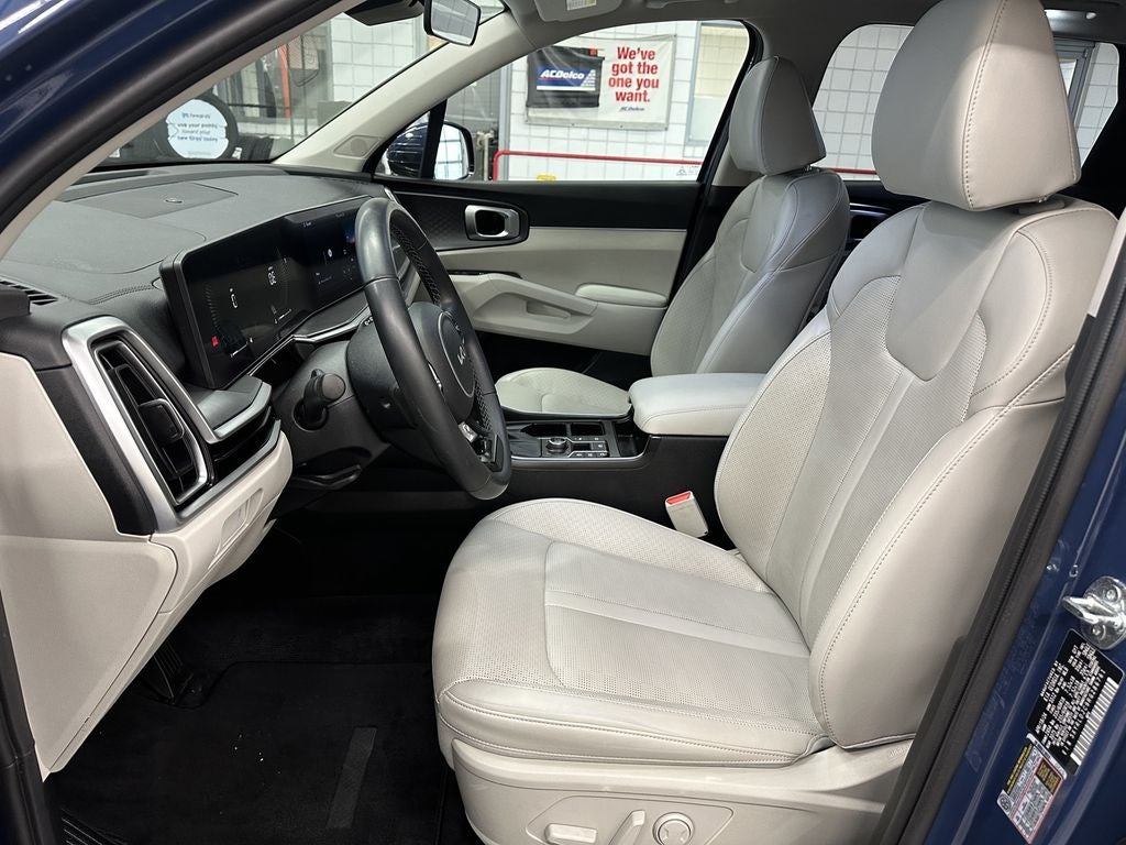 2024 Kia Sorento S