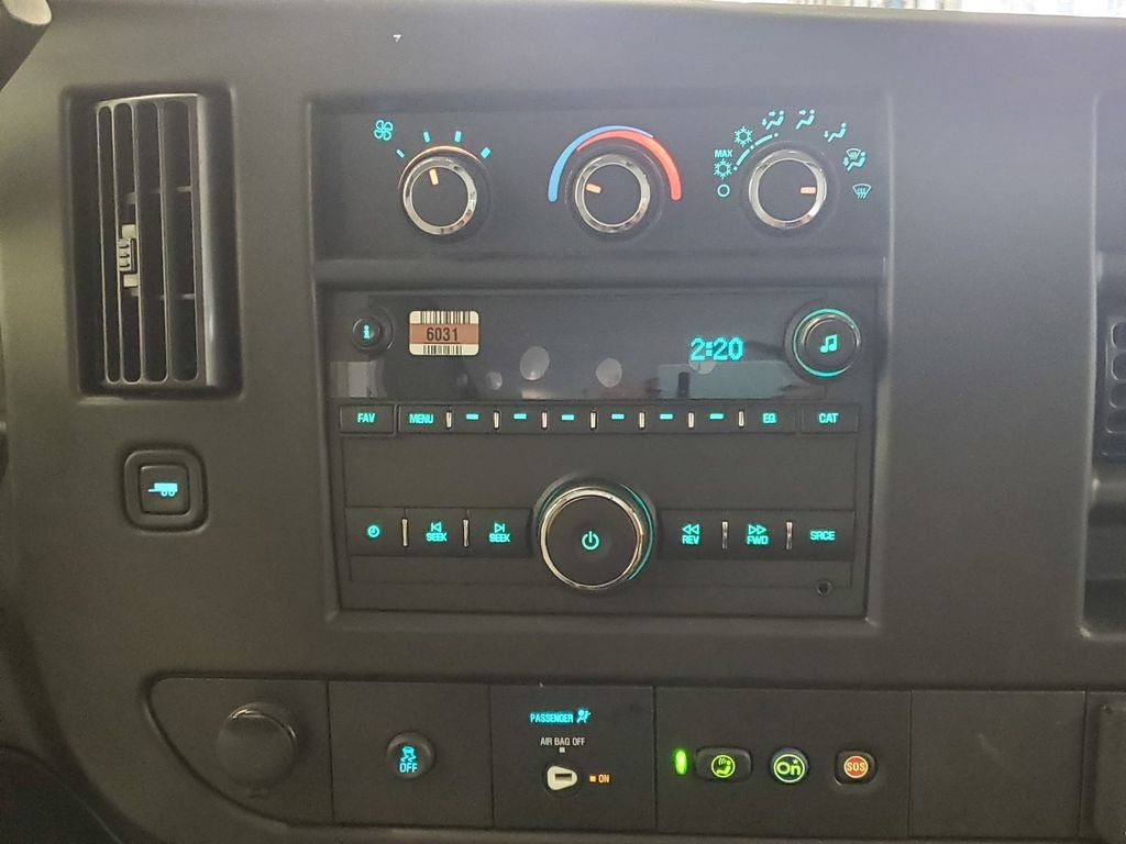 2023 GMC Savana Cutaway 4500 2WT