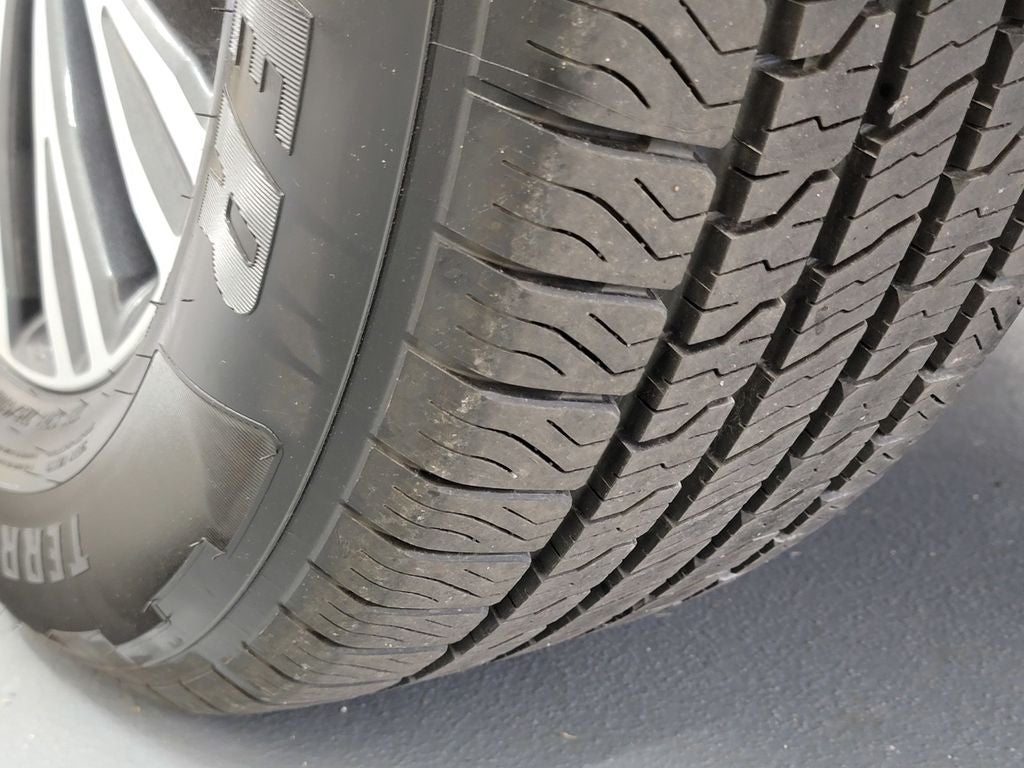 2022 Nissan Armada SL