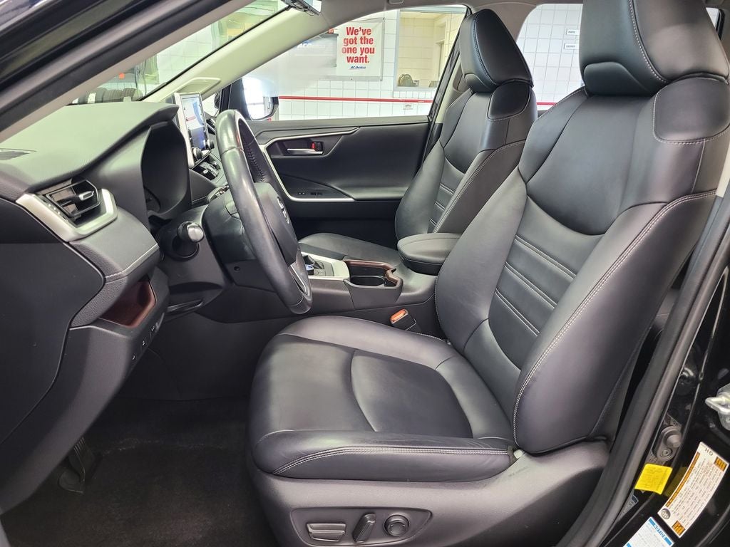 2019 Toyota RAV4 Limited