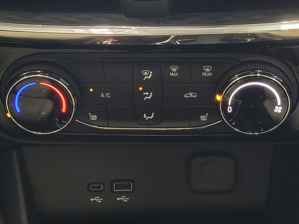 2025 Buick Encore GX Sport Touring