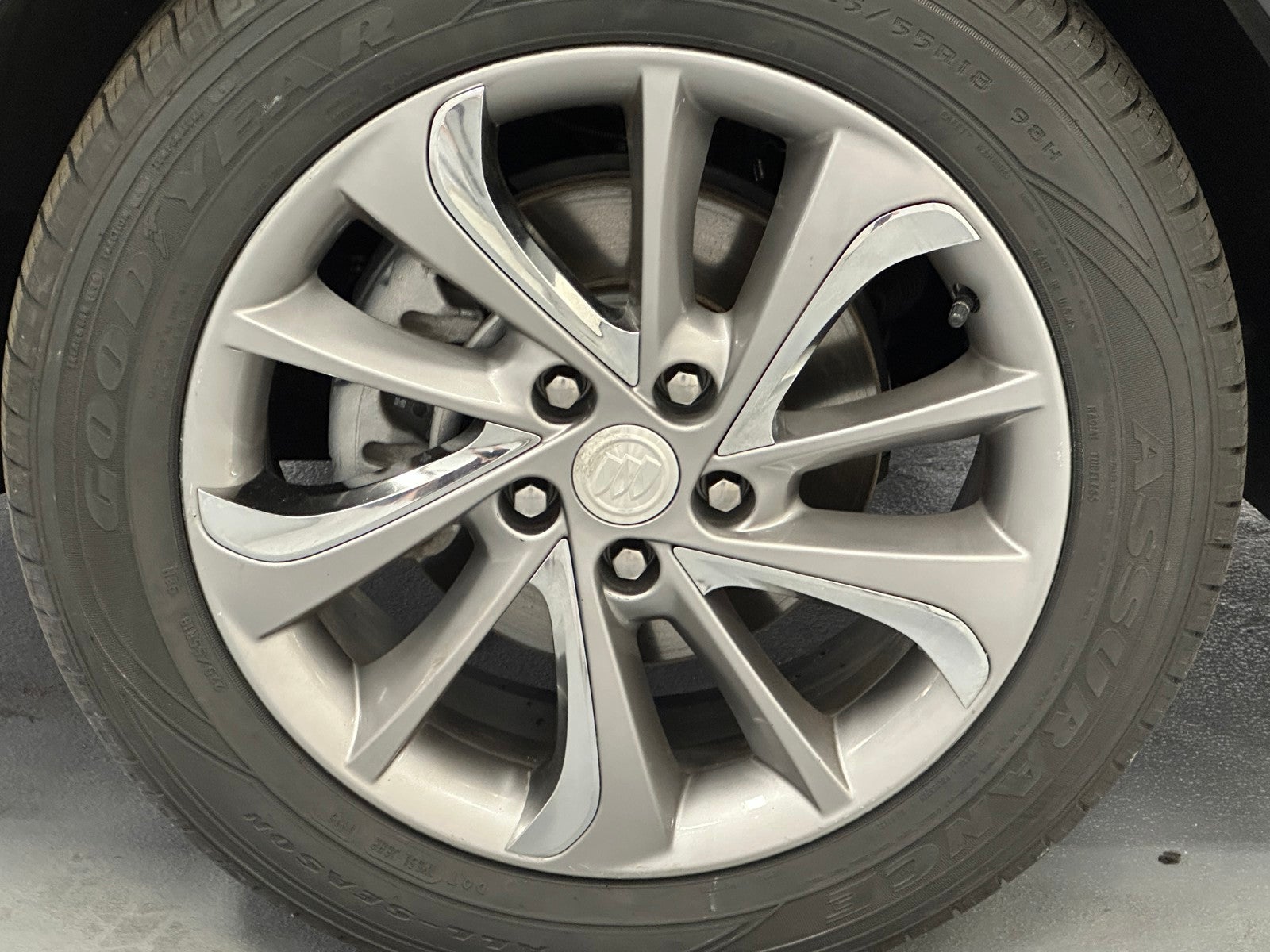 2023 Buick Encore GX Essence