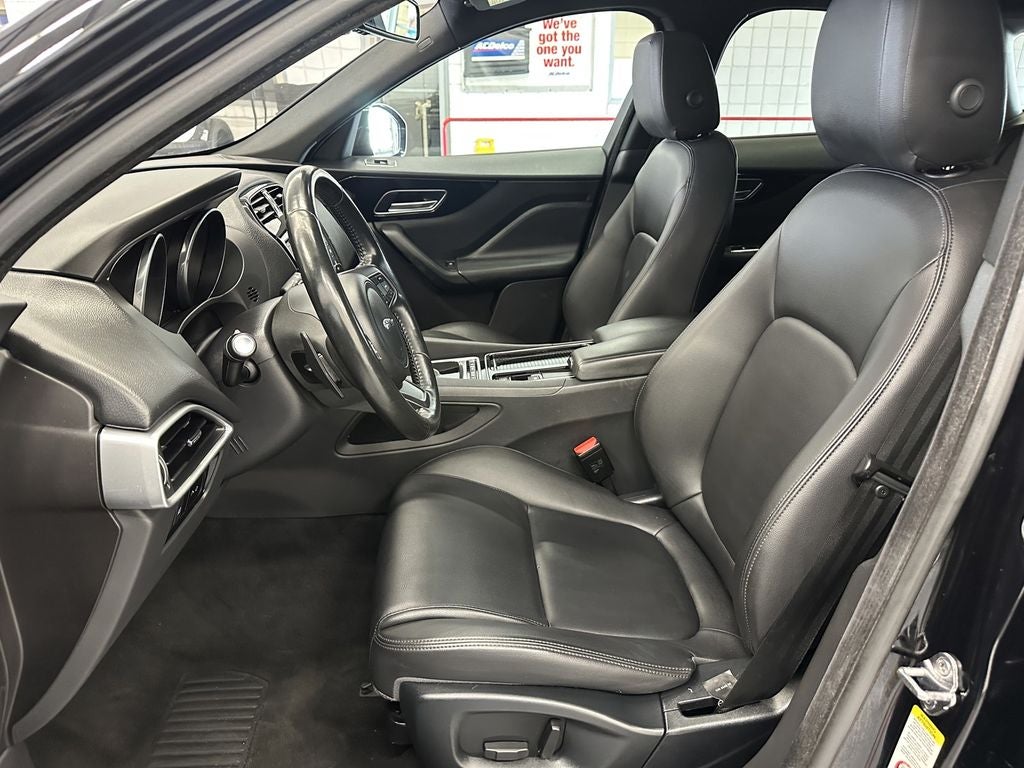 2018 Jaguar F-PACE 35t Premium
