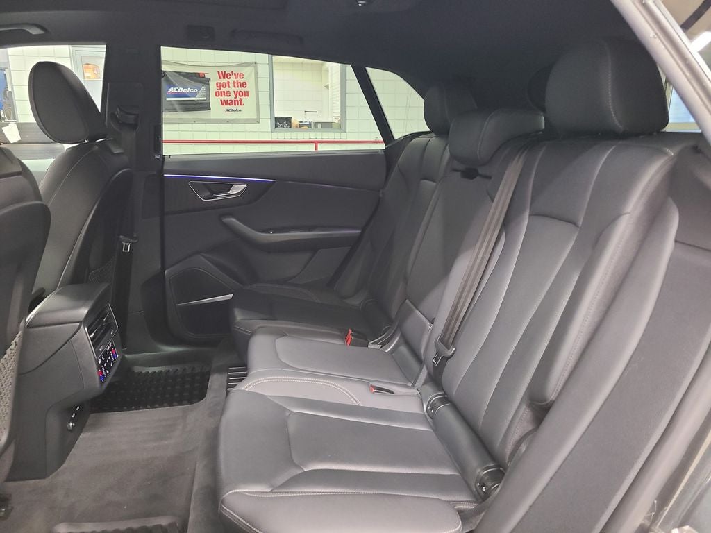 2021 Audi Q8 Prestige