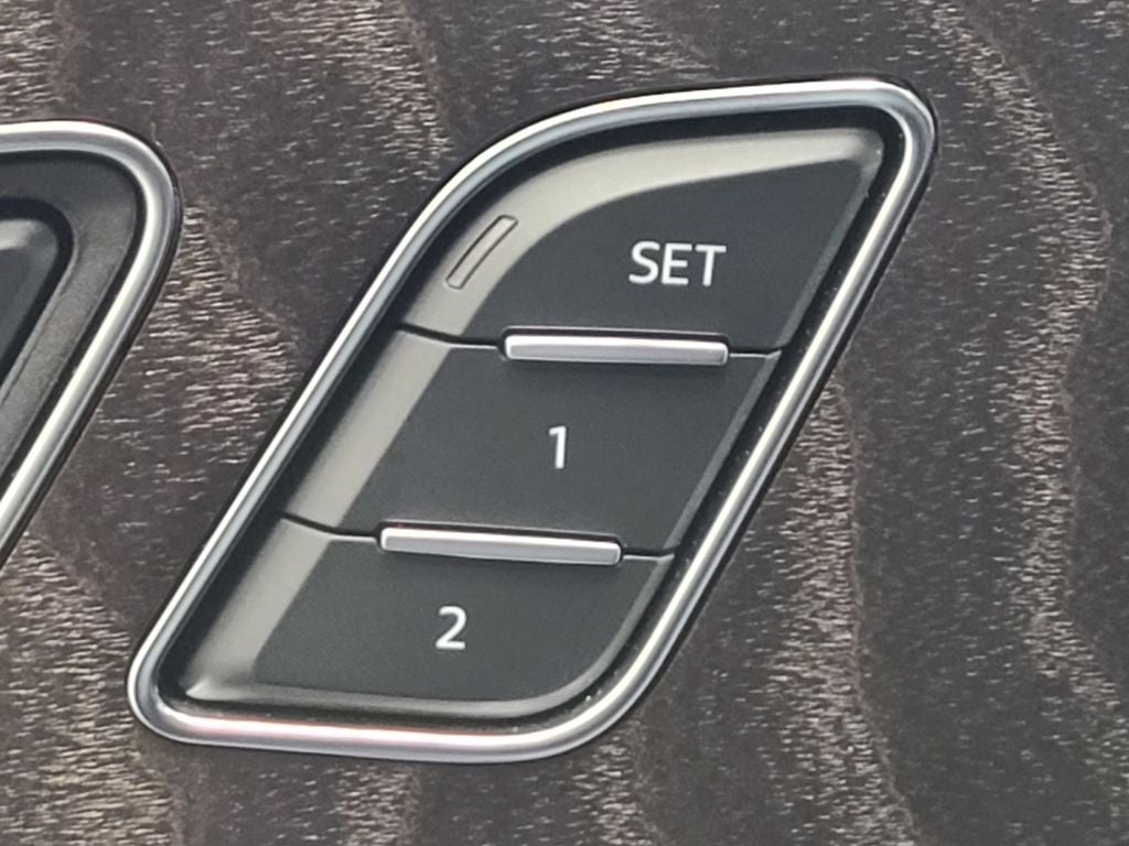 2021 Audi Q8 Prestige