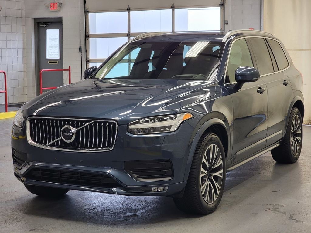 2021 Volvo XC90 Momentum