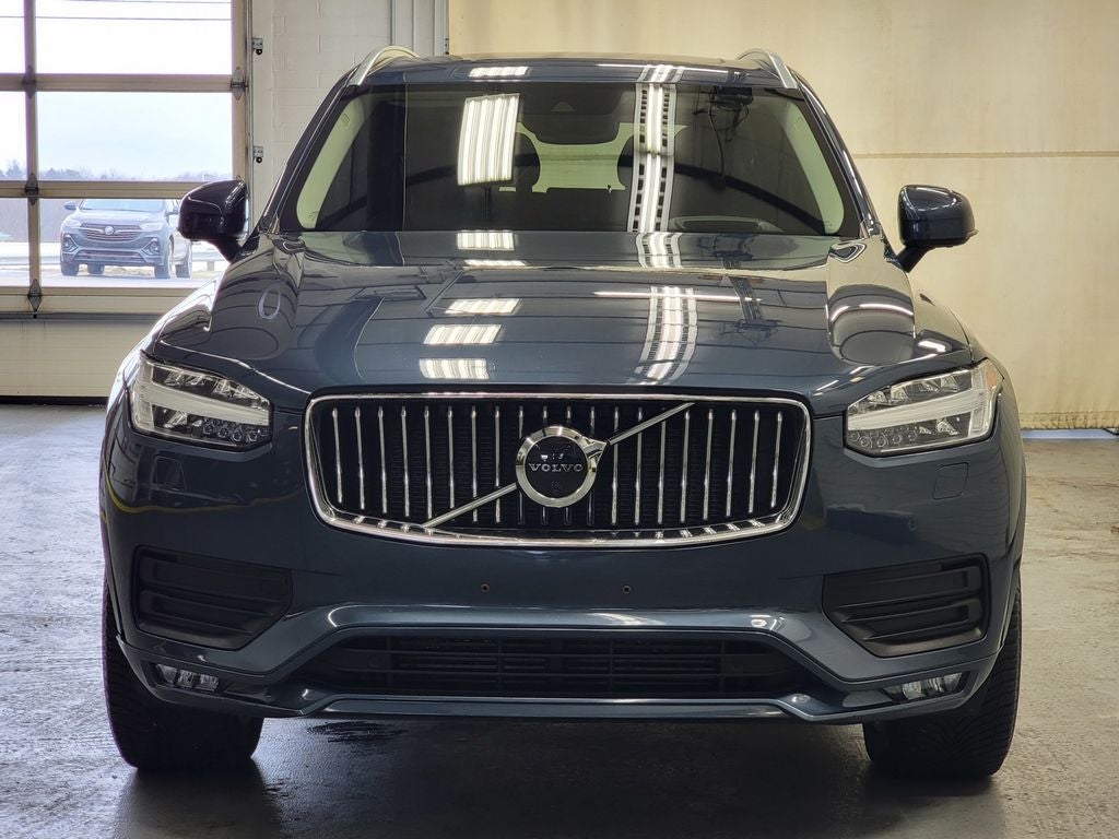 2021 Volvo XC90 Momentum