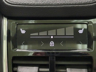 2021 Volvo XC90 Momentum