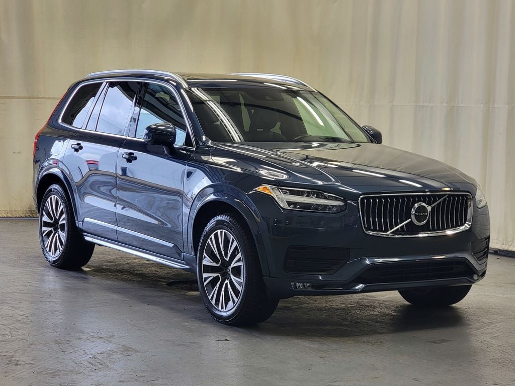 2021 Volvo XC90 Momentum