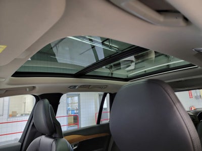 2021 Volvo XC90 Momentum